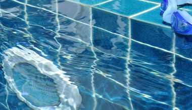 Pool Light Installation & Repairs image